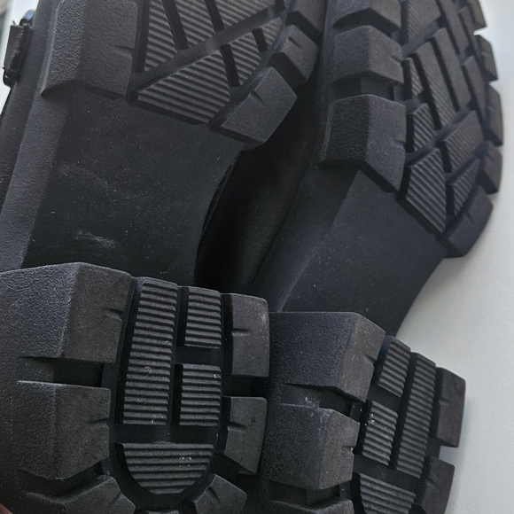 Madden Girl Hastings Platform Casual Shoe - - Picture 8 of 8